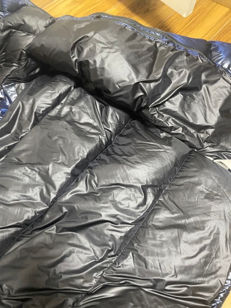 試着のみ　マムート アイシグロー インサレーション ダウンジャケット Mサイズ