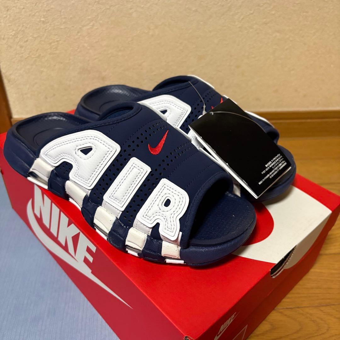 ナイキ エアモアアップテンポサンダル ネイビー