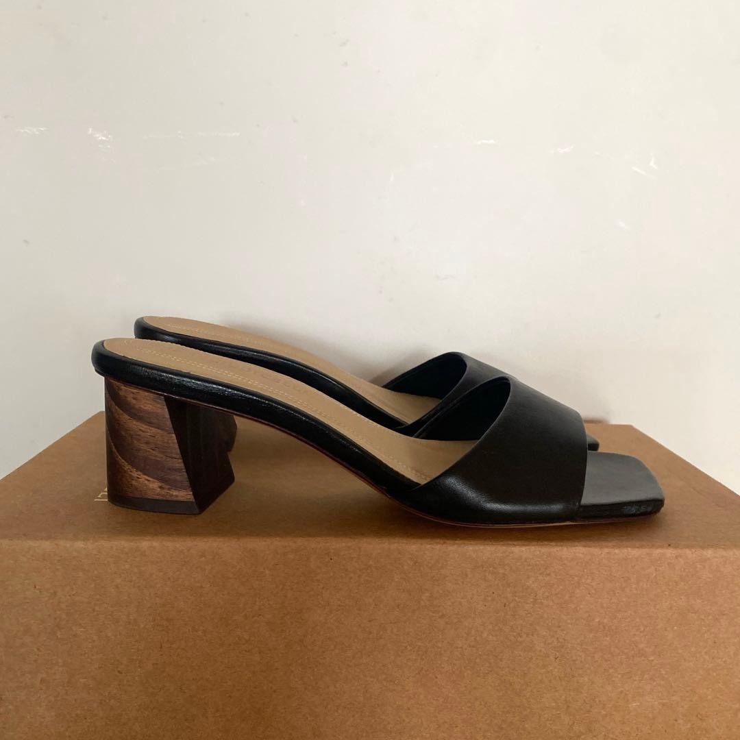 最終値下げ】新品 マリジウディセリ カルメンサンダル