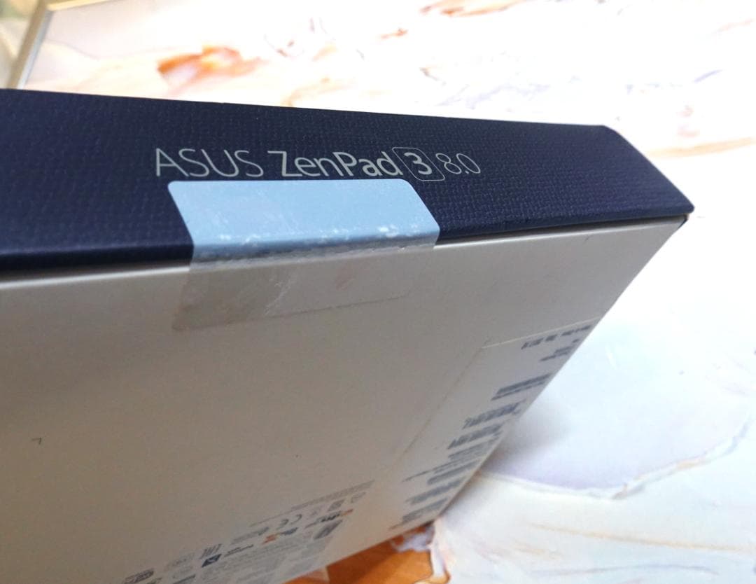 新品 ASUS ZenPad3 8.0 Z581KL-BK32S4 SIMフリー