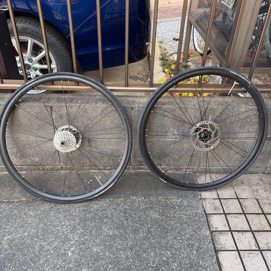 EXPERT SL タイヤ、スプロケ付き