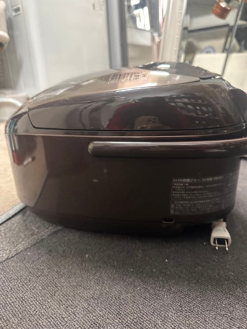 象印 IH炊飯ジャー 極め炊き 1升炊き NW-VB18 2020年製