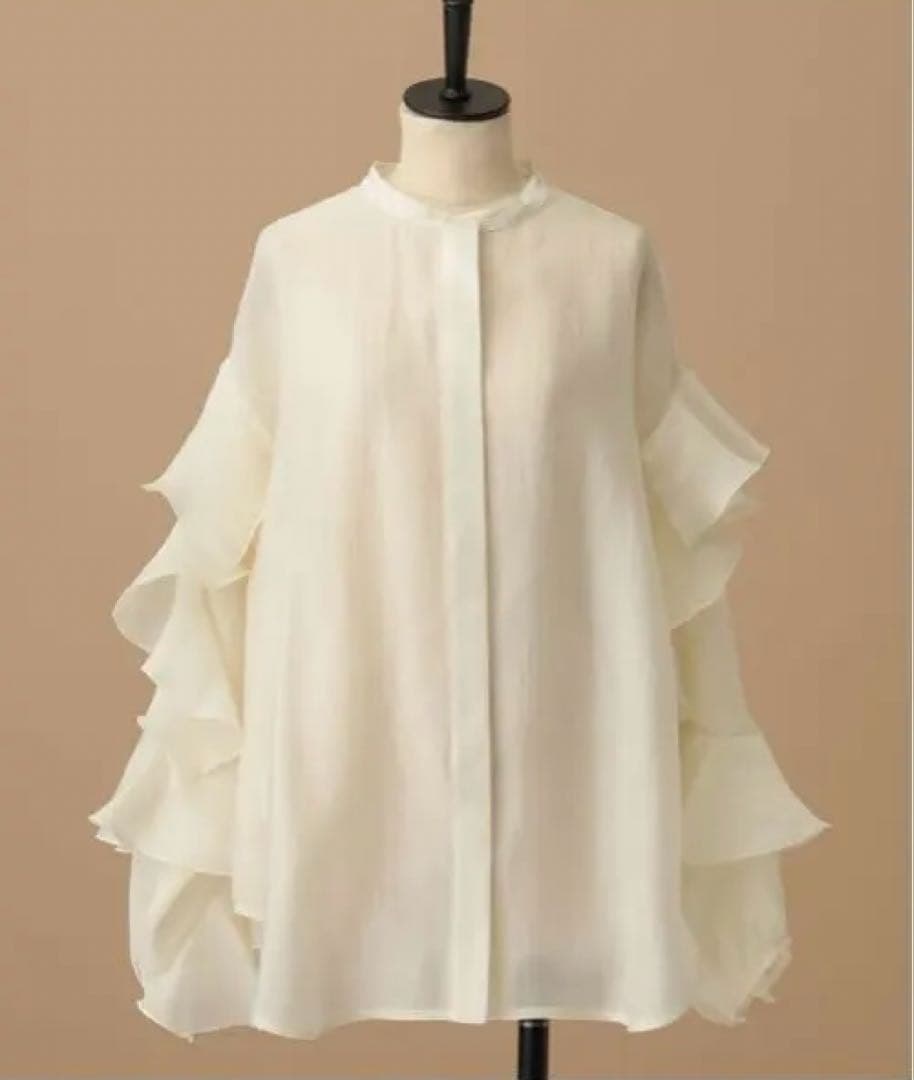 【セレモニー】A part by アパートバイ C*フリルスリーブブラウス