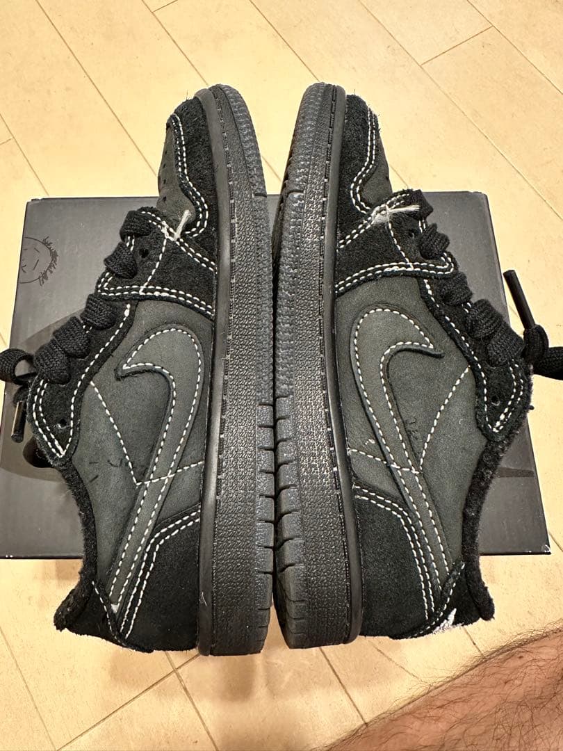travis aj1 ファントムブラック 18cm