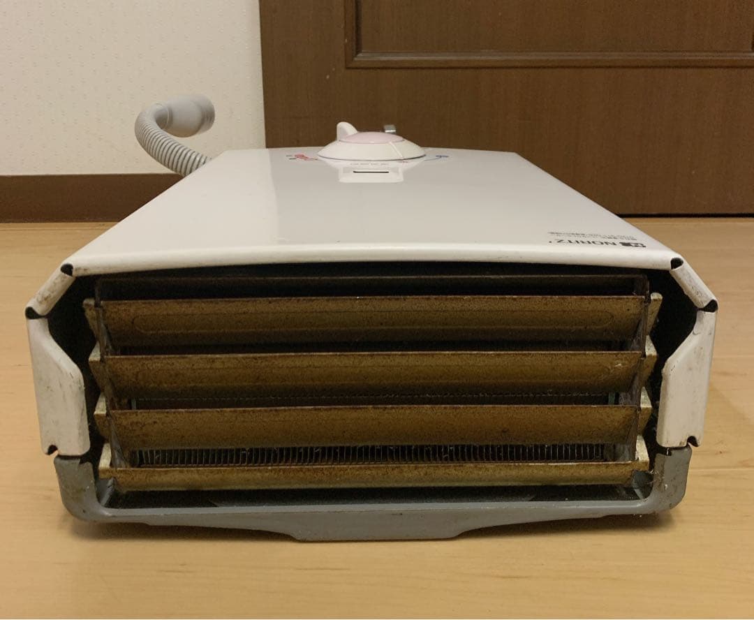 値下げ！ノーリツ　元止式小型湯沸器 LPガス用　GQ-520MW(YR545)