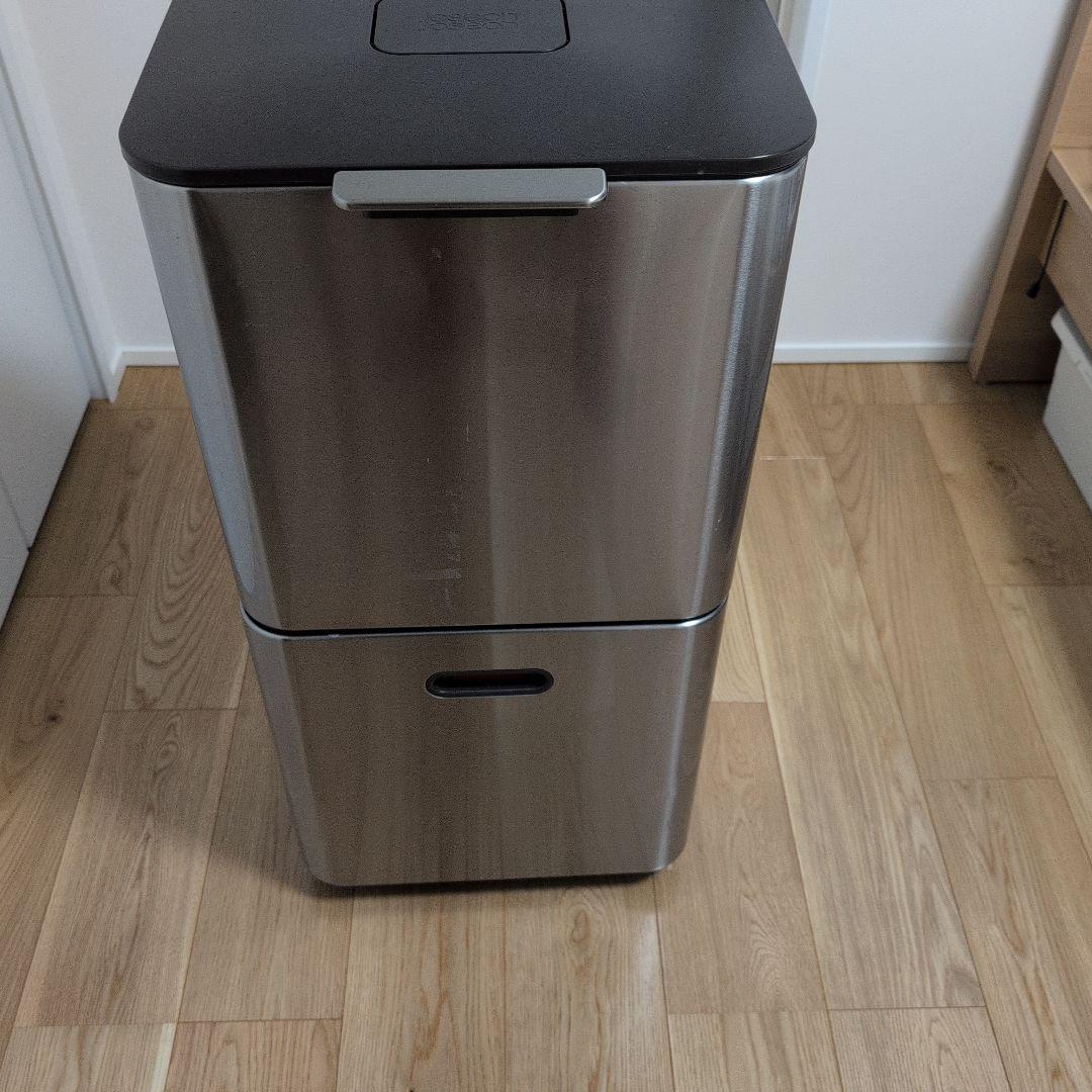 Joseph Josephトーテムコンパクト40Lグラファイト