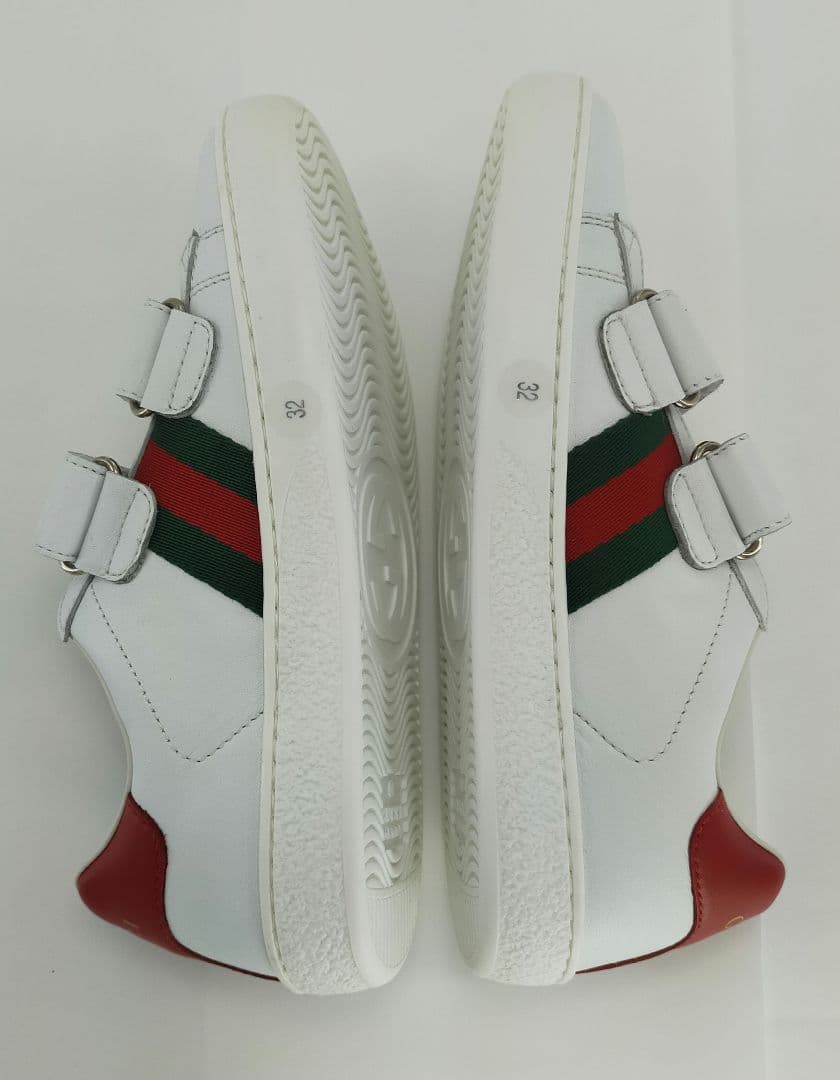 i*♡様 美品　GUCCHI グッチ　キッズ　スニーカー シェリーライン　猫　3