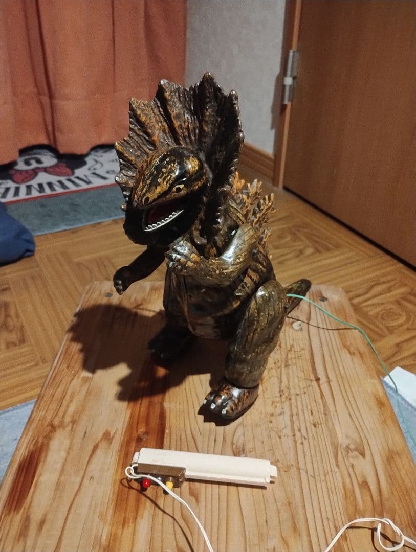 ブルマァク　ジラース　ブリキ