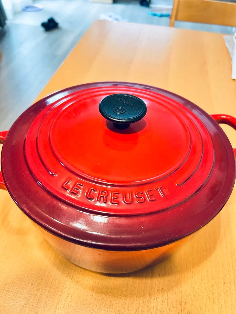 LE CREUSET ココットロンド 赤 両手鍋 鋳鉄製