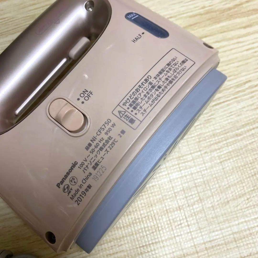 衣類ケア家電 Panasonic NI-CFS750-PN GOLD