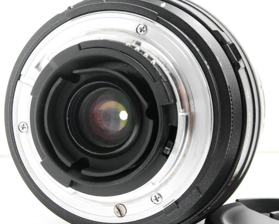 らんみみ様　NIKON　D70⚡️レンズ1本で広角から超望遠まで⚡️ニコン　一眼