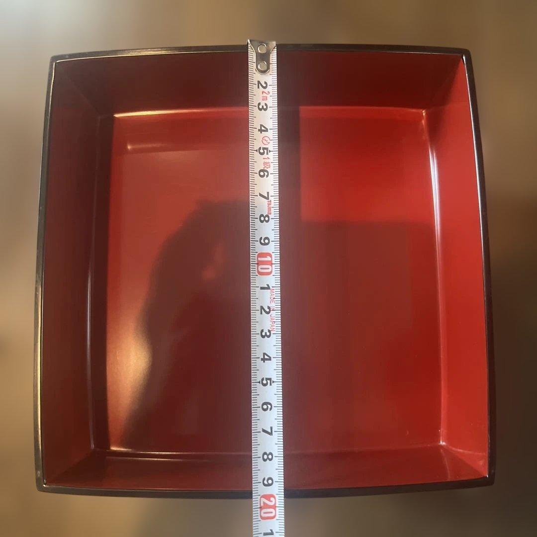 漆器 重箱 3段 黒地 金色模様