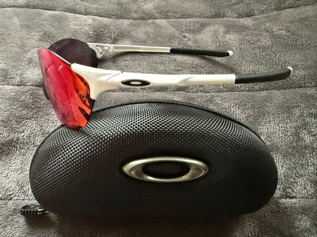 OAKLEY オークリー EVZERO SWIFT 009410-1038