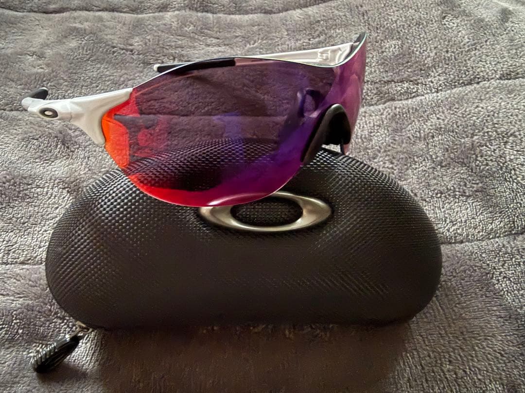 OAKLEY オークリー EVZERO SWIFT 009410-1038