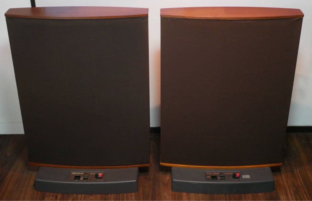 QUAD　クォード　ESL-63　スピーカー　コンデンサー型　通電のみ確認済み