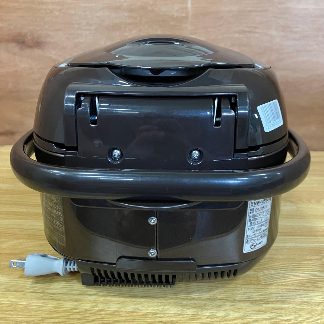 一都三県限定　配送設置無料　炊飯器　ZOJIRUSHI 2021年製　5.5合