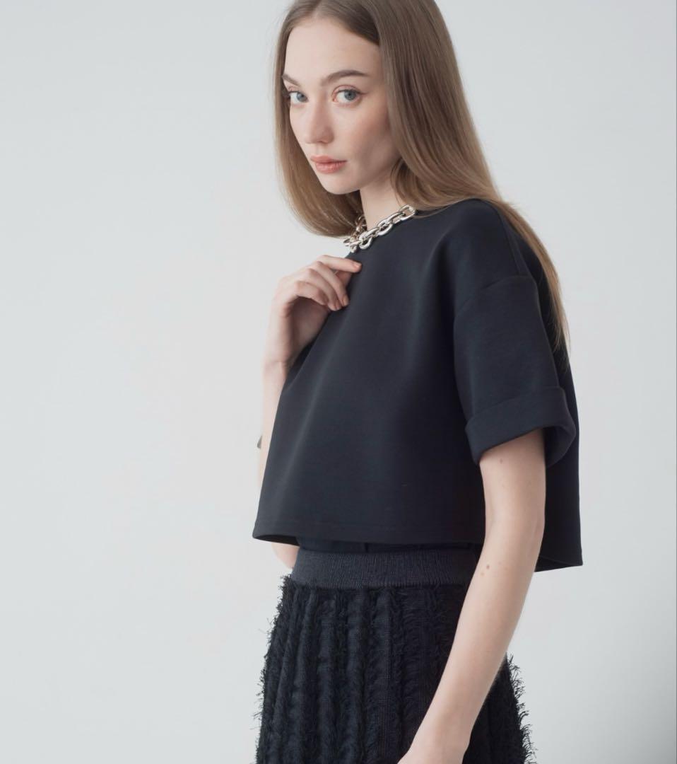 トップス maison de Dolce. forme tee/black