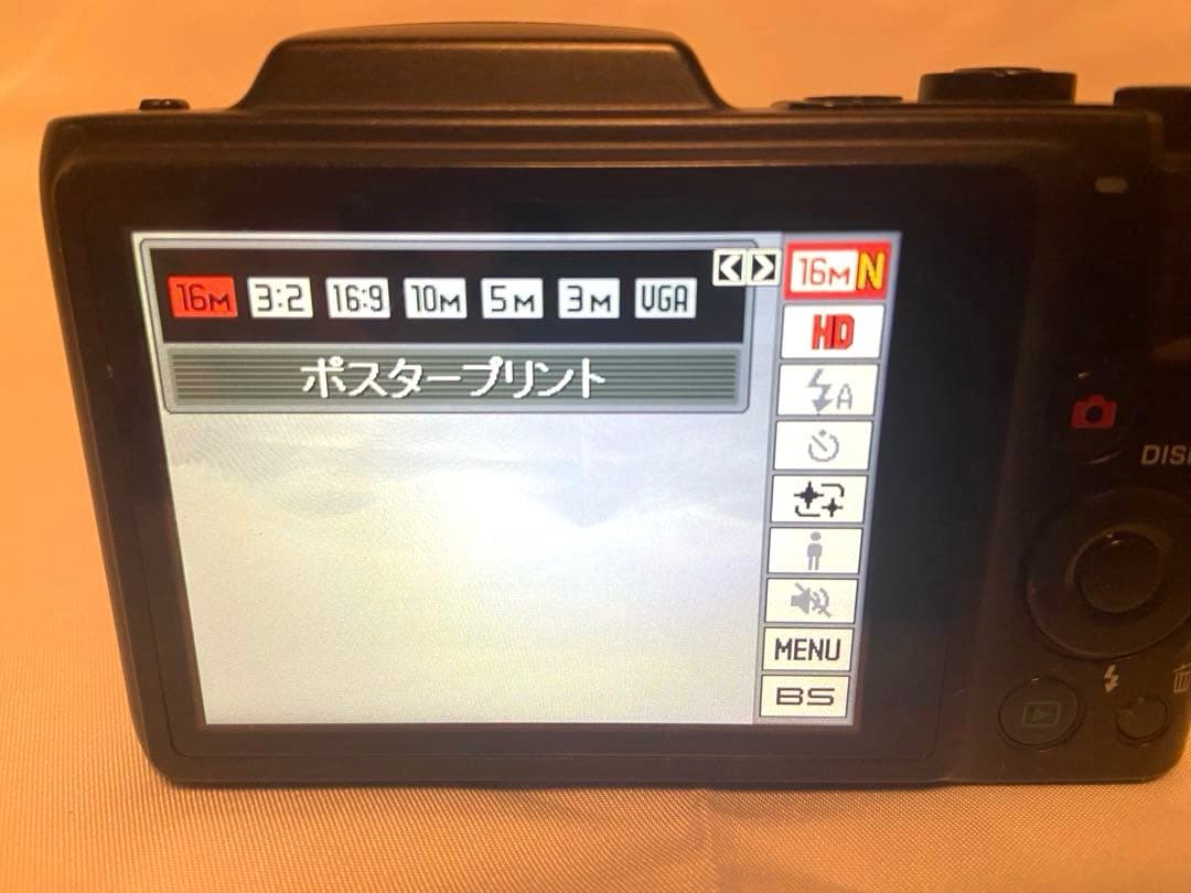 美品 CASIO EXILIM EX-H50 コンデジ　デジカメ