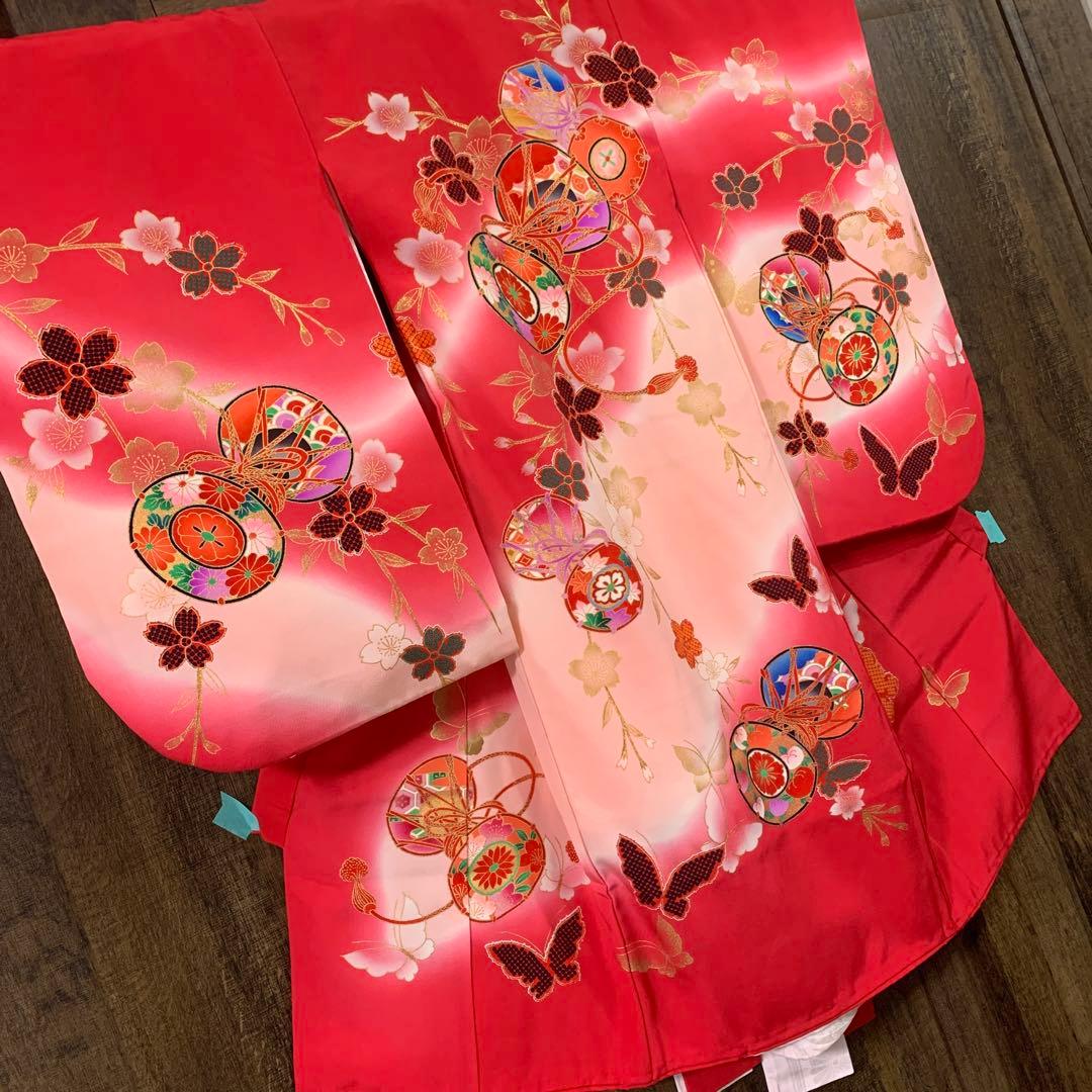 赤とピンクのグラデーション鼓模様お宮参り着物（内袖・長襦袢）