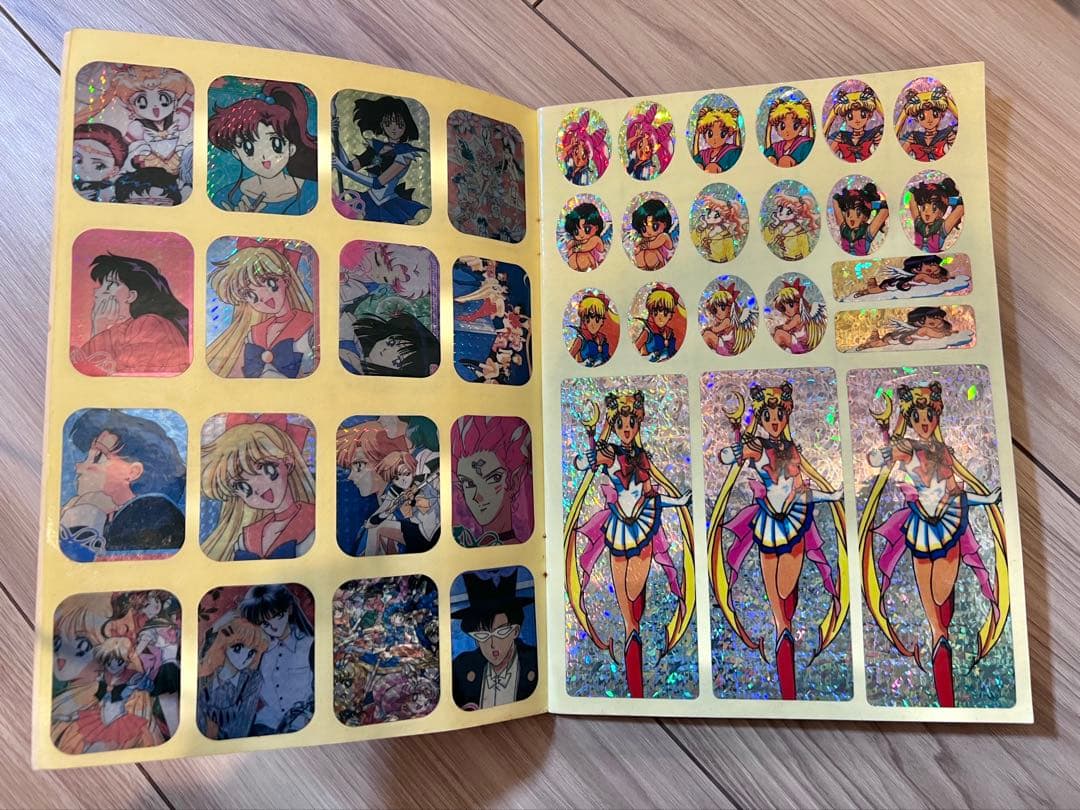 セーラームーン ホログラムシール コレクション30年前のアーカイブ品
