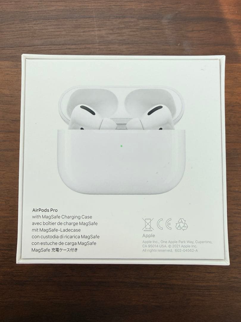 おまけ付き⭐︎AirPods Pro 本体 充電ケーブル付　純正　第一世代