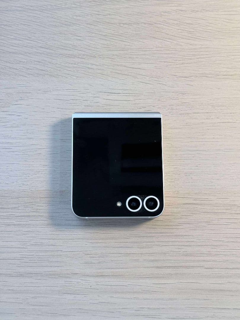 Samsung Galaxy Z Flip 6　国内版SIMフリー公式購入