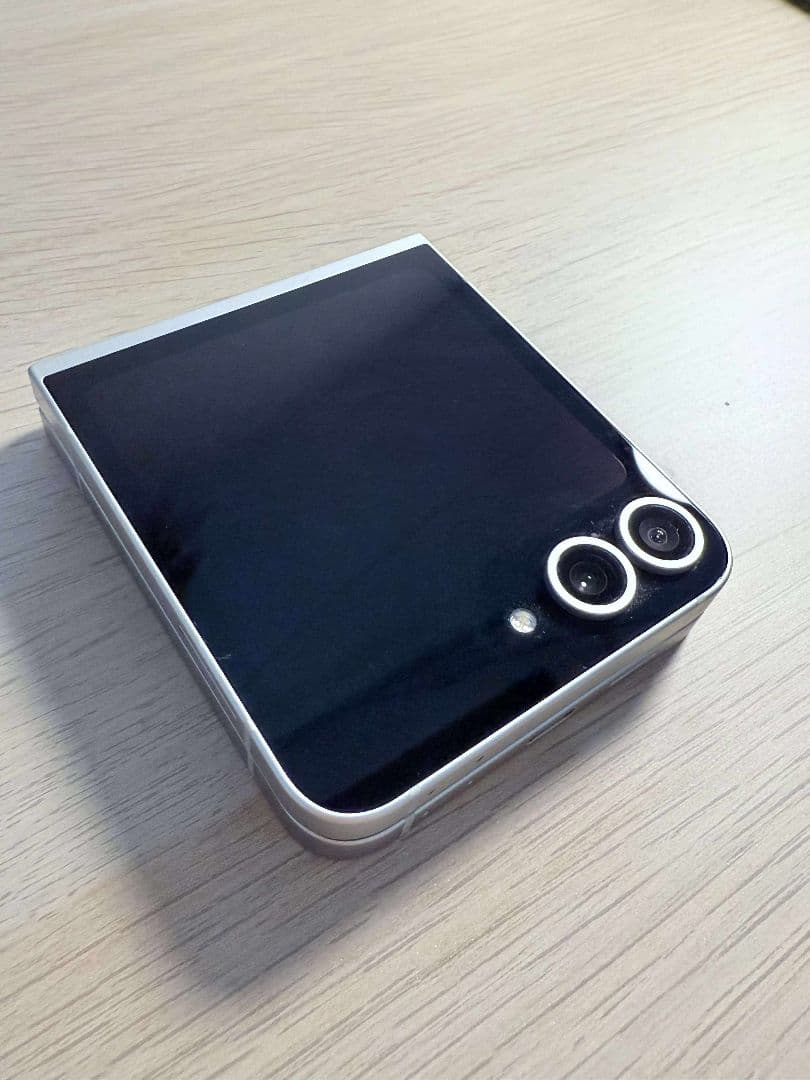 Samsung Galaxy Z Flip 6　国内版SIMフリー公式購入