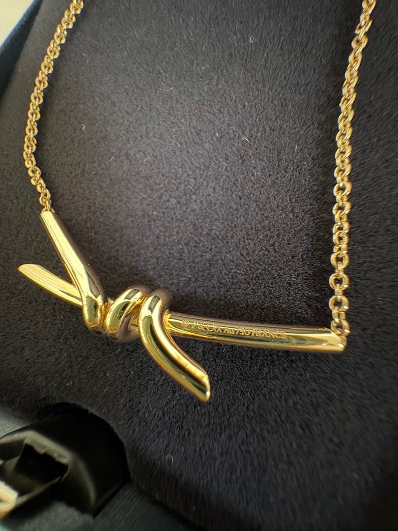 ティファニー　ノット　ネックレス　ローズゴールド