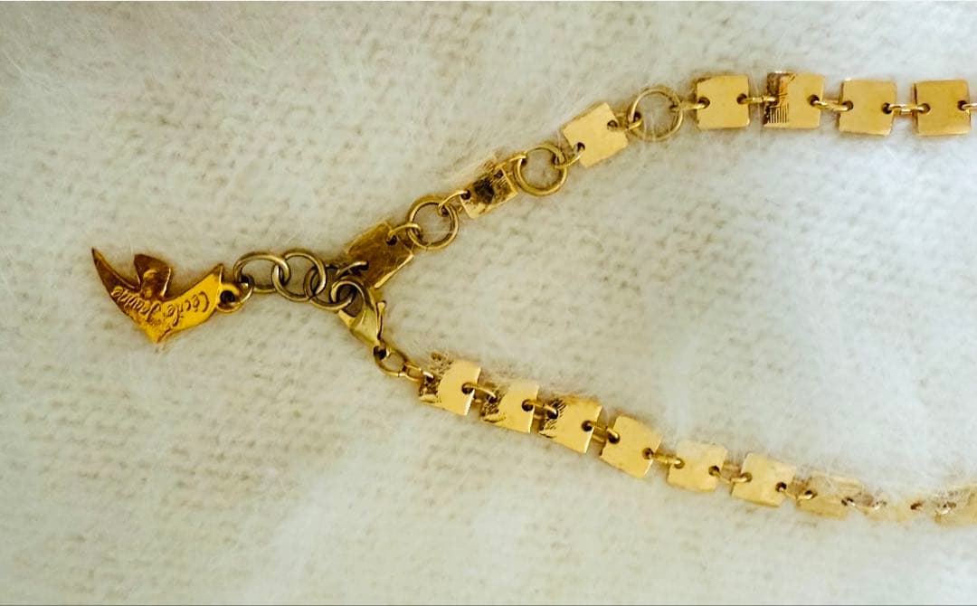 ほぼ新品✴︎ ゴールドチョーカーCECILE ET JEANNE セシルエジャンヌ