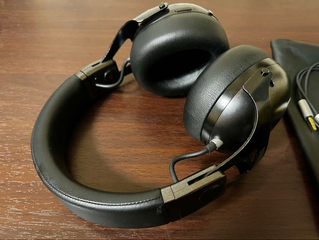 KORG NC-Q1 ワイヤレスヘッドホン ブラック 収納ケース付き