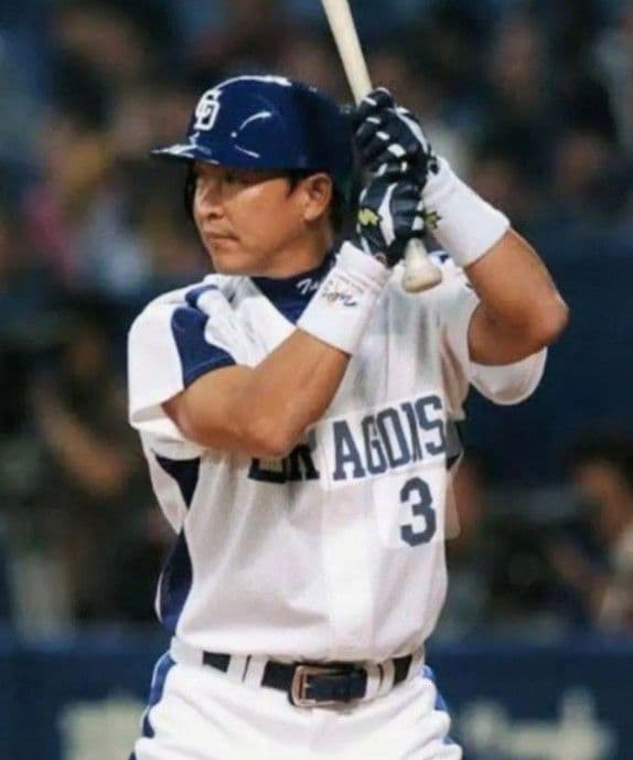 【当時物】中日　ドラゴンズ　立浪　ホーム　ユニフォーム　ミズノ　M