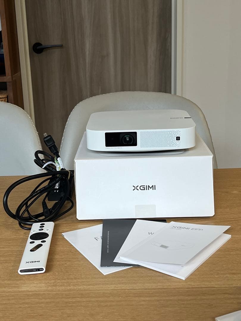 【美品】 XGIMI Elfin 1080p プロジェクター