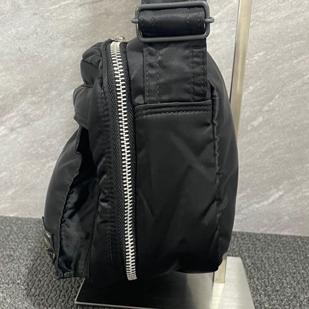 極美品 廃盤品✨ PORTER タンカー ２層 ブラック ショルダーバッグ