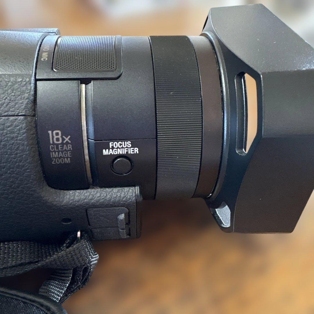 SONY 4K Handycam 本体 FDR-AX100