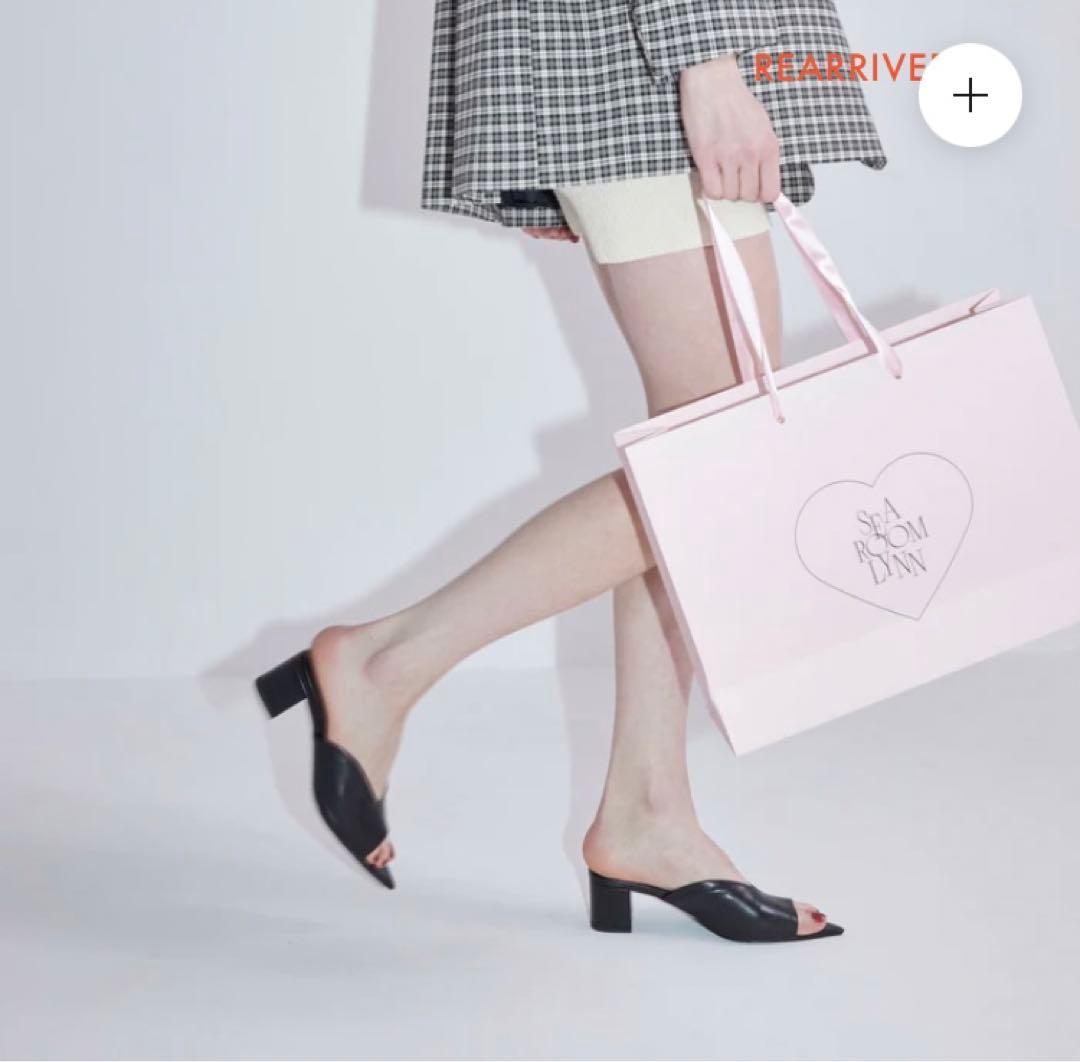 シールームリン　カーブラインサンダル ブラック　S