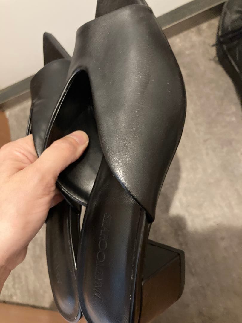 シールームリン　カーブラインサンダル ブラック　S