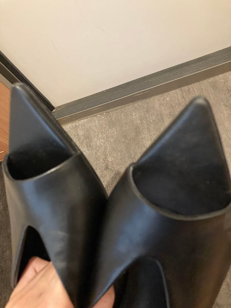 シールームリン　カーブラインサンダル ブラック　S