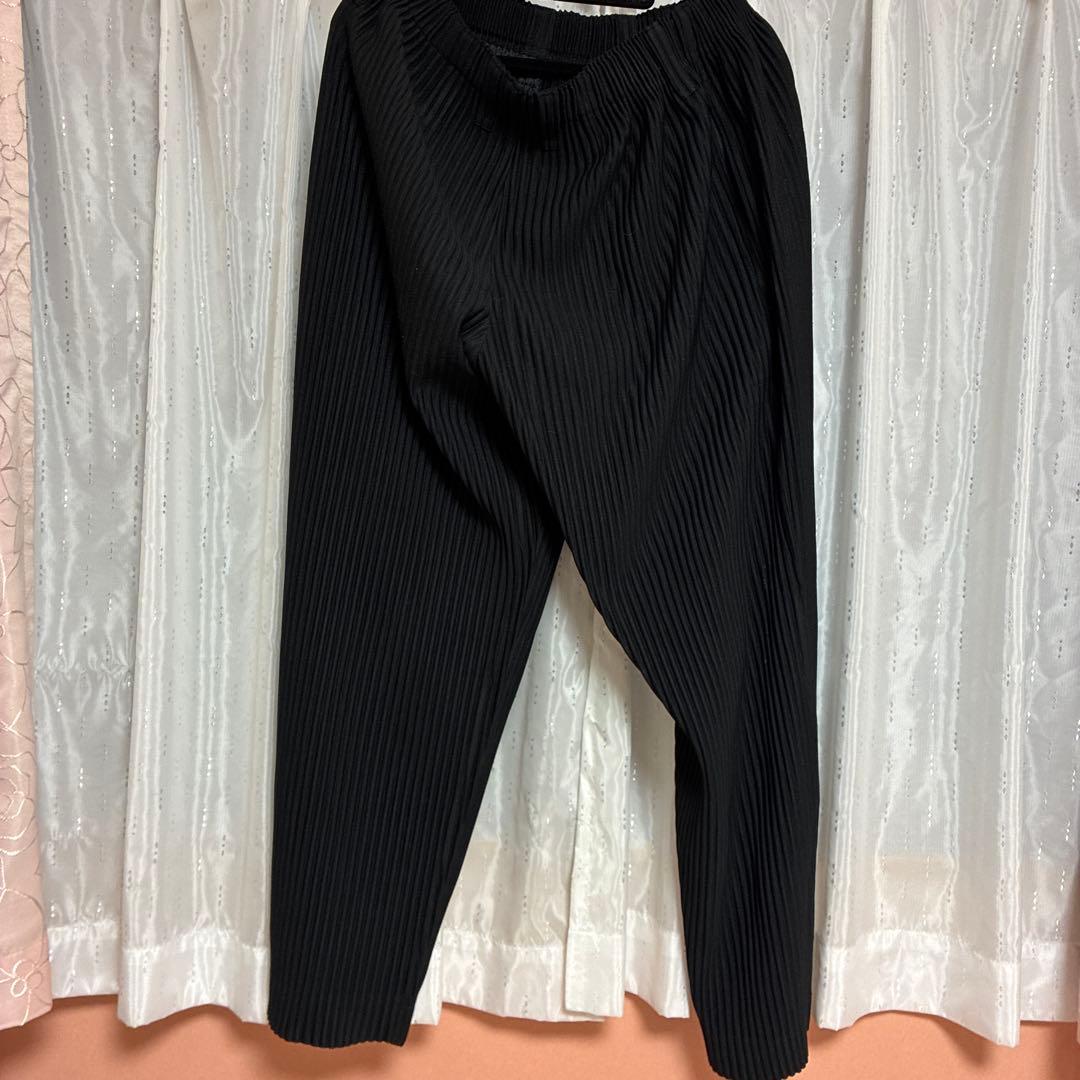HOMME PLISSÉ ISSEY MIYAKEプリーツパンツ