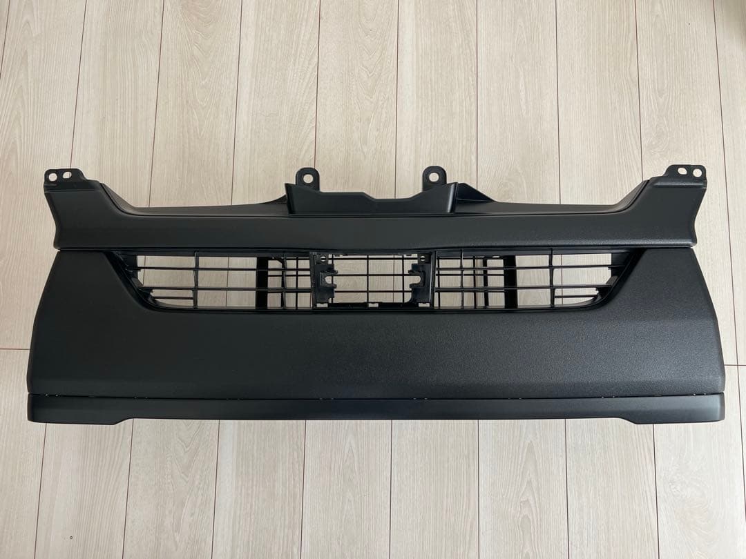 トヨタ　7型　ハイエース　ラプターライナー塗装