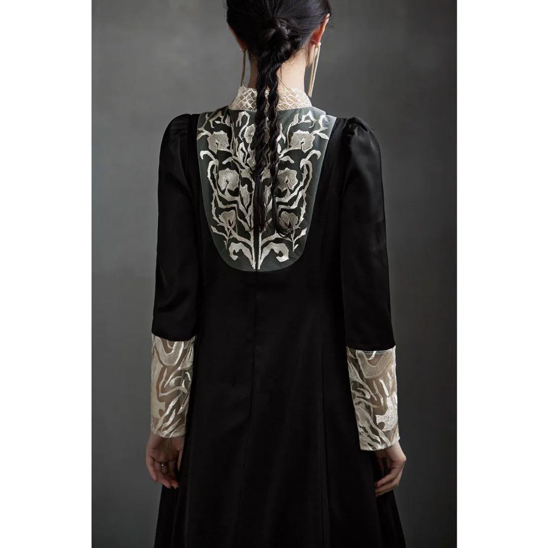 【一度のみ着用】etoll. バック刺繍 フレアドレス パーティー オケージョン