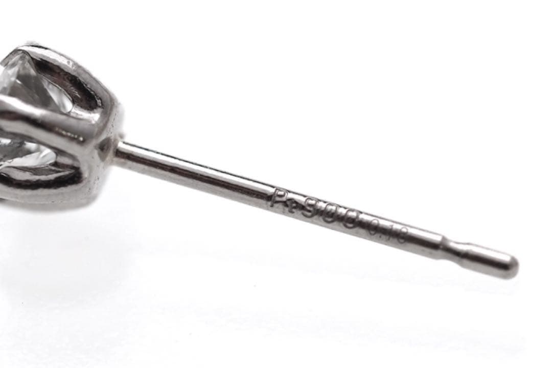 ド*キ様 プラチナ900 ダイヤモンド0.181ct 片耳ピアス 片方 Fカラー