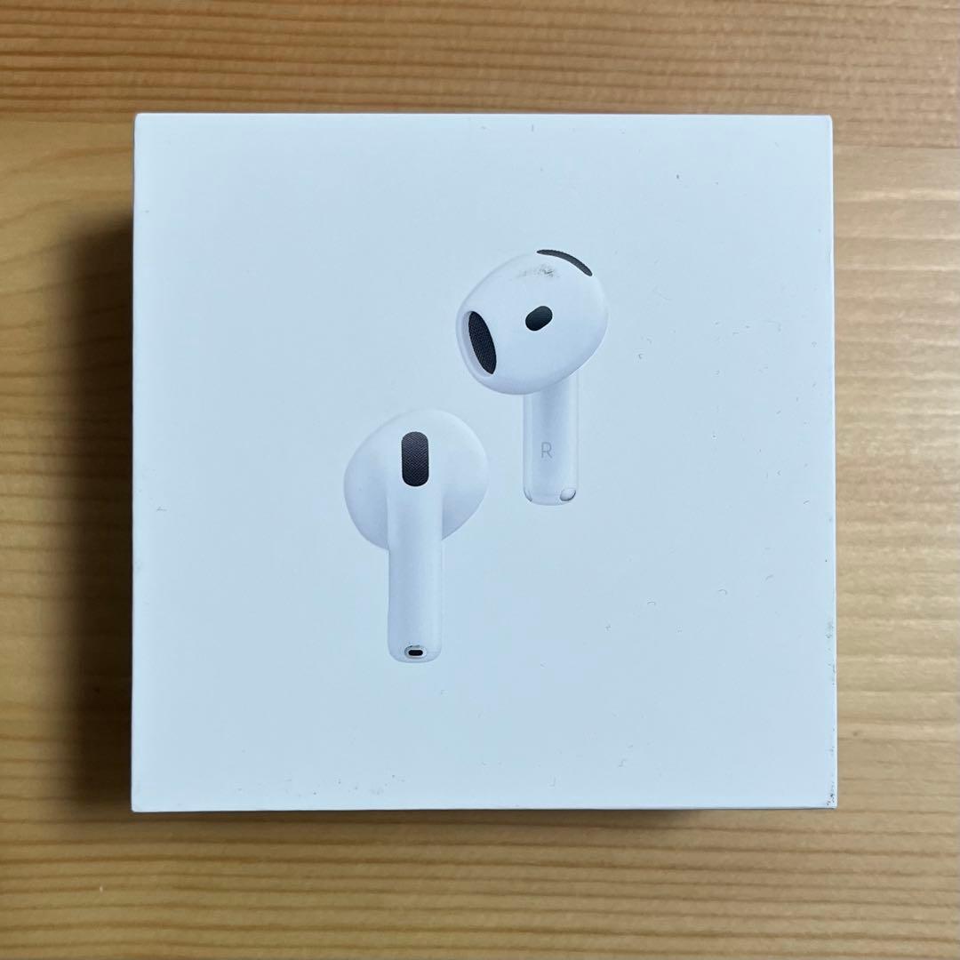 【未開封】AirPods4 アクティブノイズキャンセリング搭載 充電ケース付き