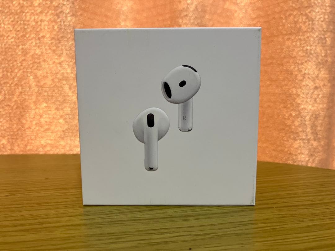 新品未開封 AirPods 4 アクティブノイズ キャンセリング搭載
