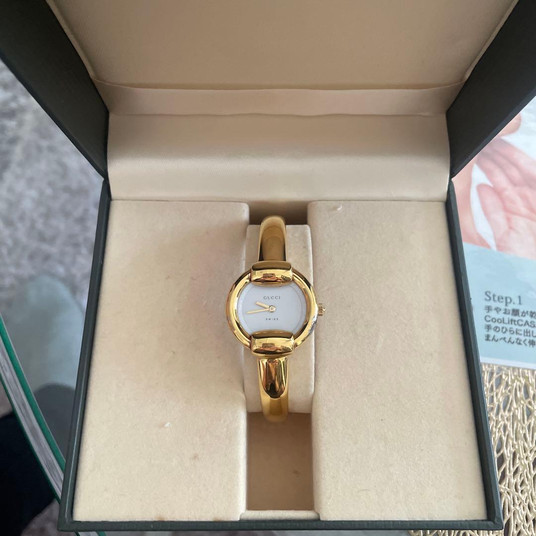 GUCCI ゴールド クォーツ 腕時計