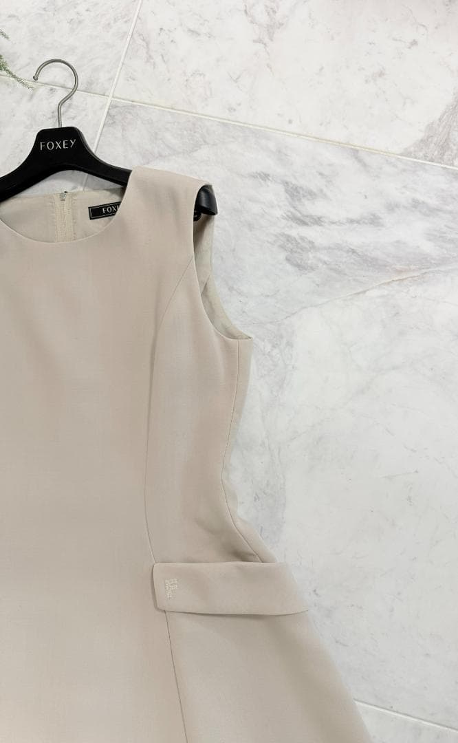 新品同様★FOEXY/フォクシー ワンピース フレンチフラップ F刺繍 希少42