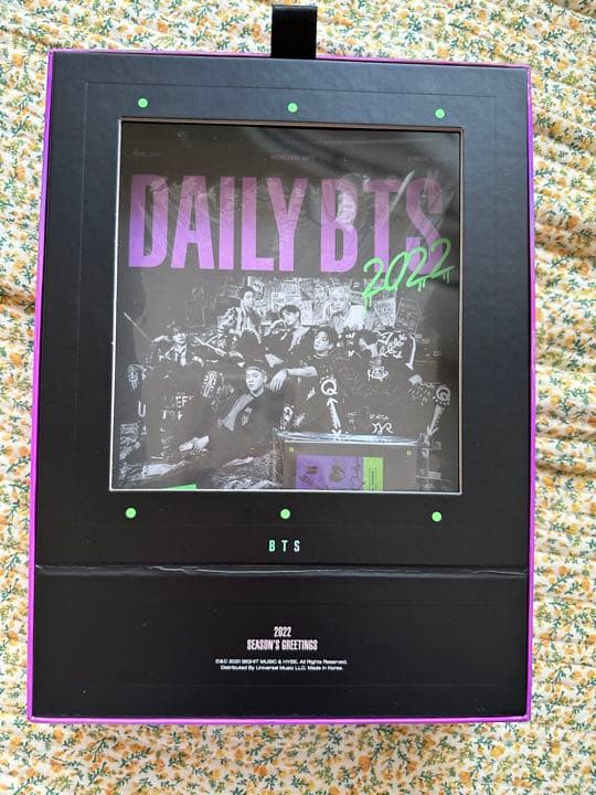 BTS 2022 SEASON’S GREETINGS