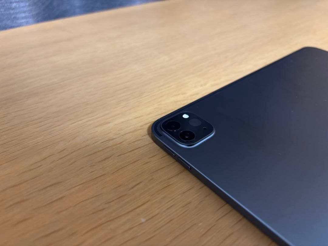 iPad Pro 12.9 第4世代 (Keyboard・Pencil付き)