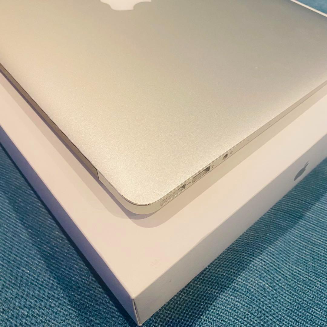 MacBookAir 2017 13インチ Core i5 8G 128GB