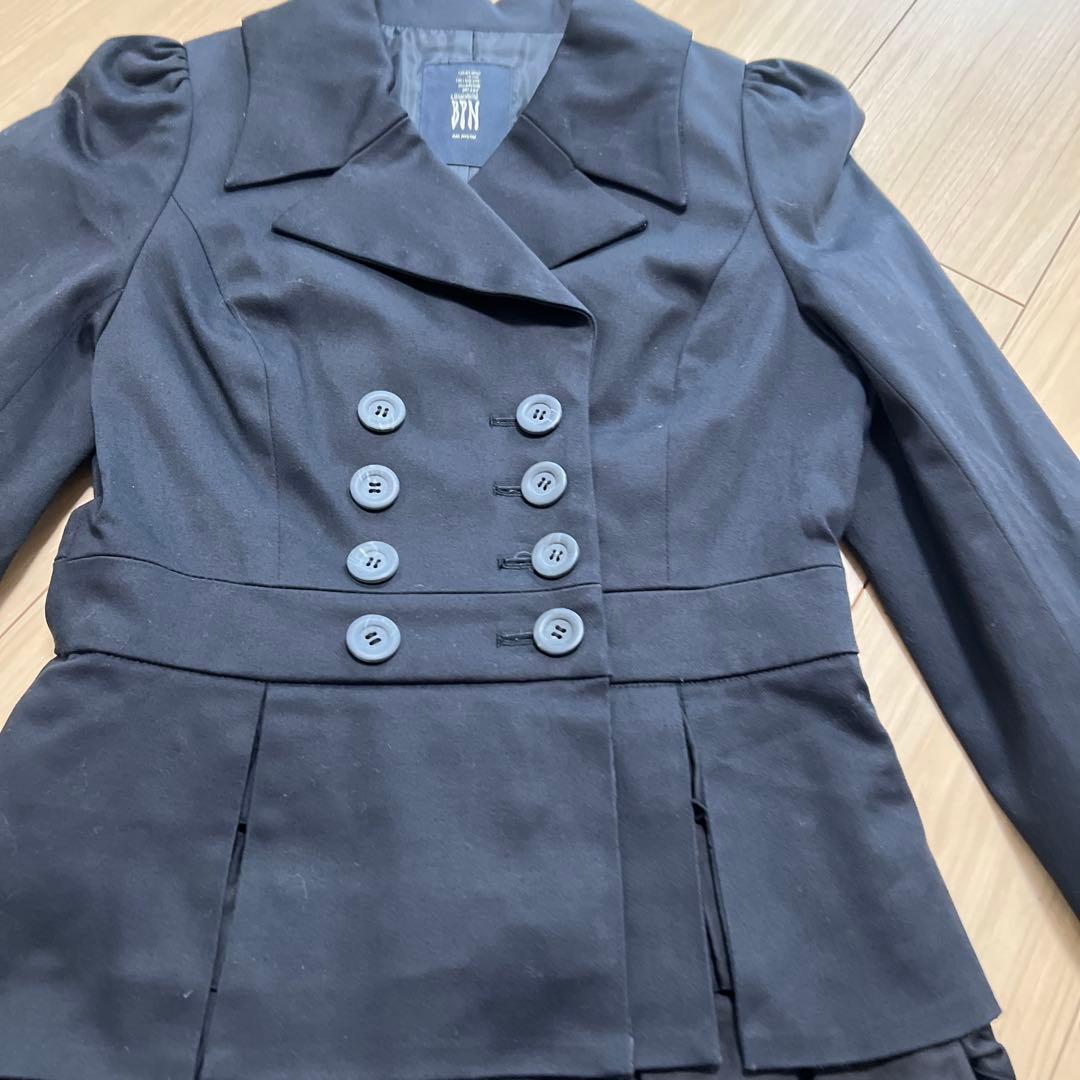 未使用級✨ブラックピースナウ♡BPN♡レア♡フリルジャケット