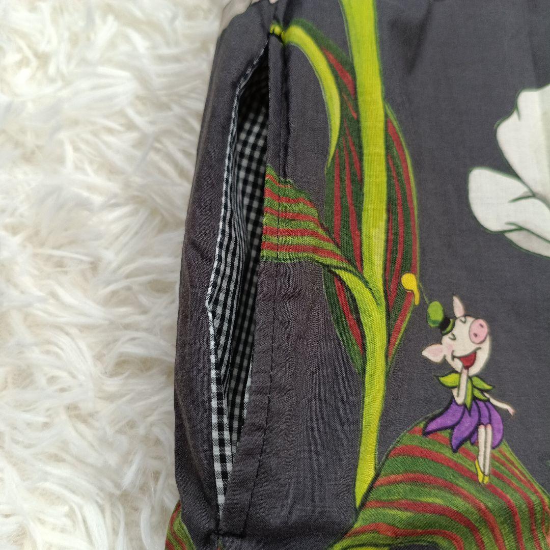 近年 美品✨アルベロベロ ぶたさん おやゆび姫 花柄シャツワンピース　シフォン